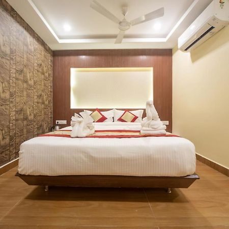 Hotel Rich Inn Chennai Exteriör bild