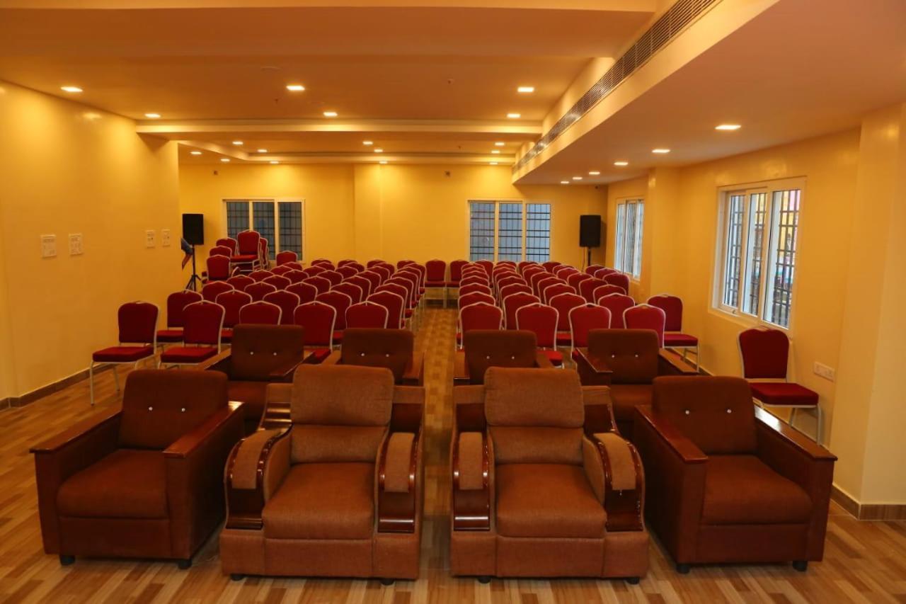Hotel Rich Inn Chennai Exteriör bild