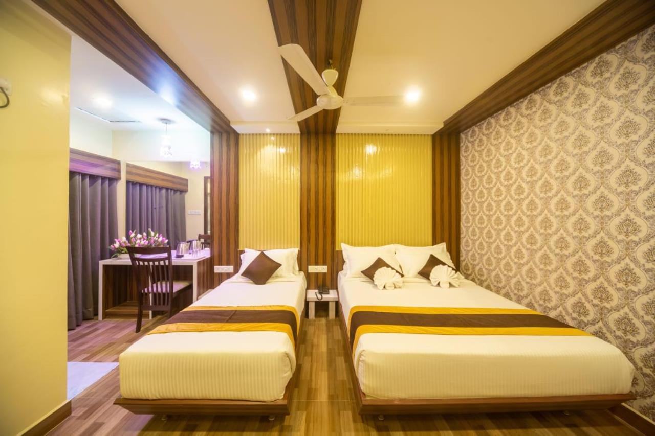 Hotel Rich Inn Chennai Exteriör bild